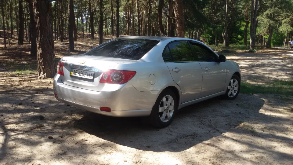 Chevrolet Epica 2