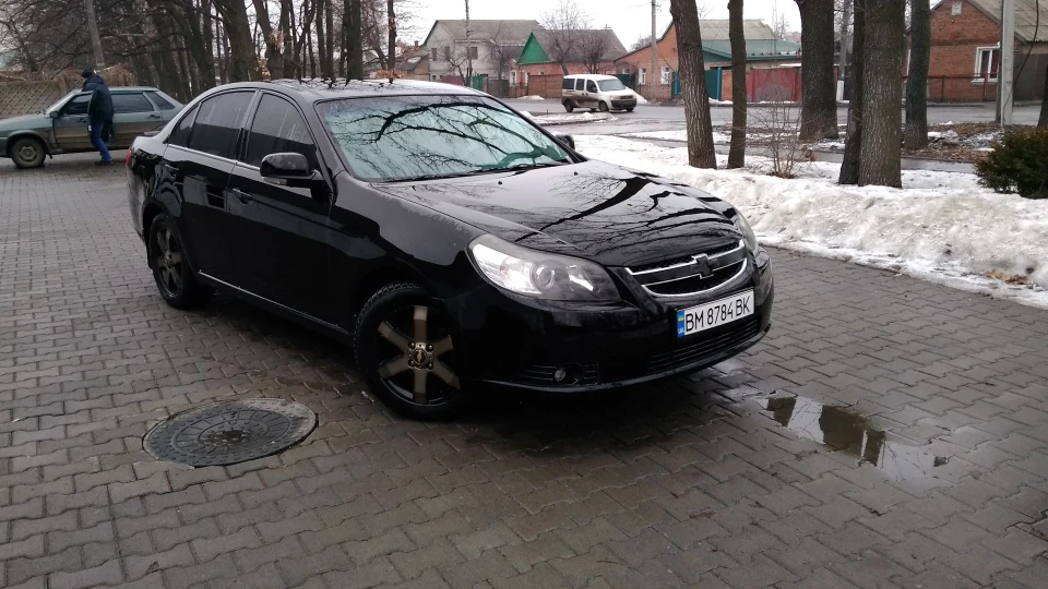 Chevrolet Epica 4