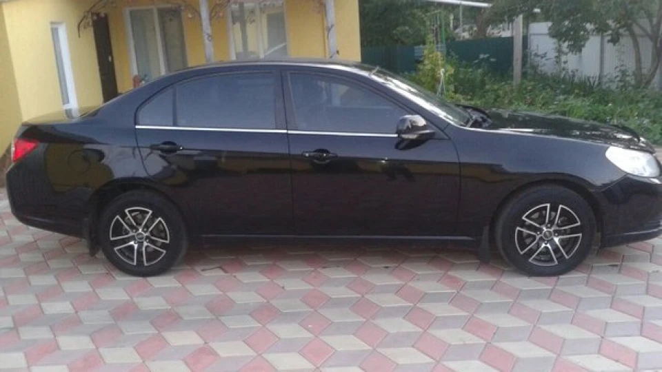 Chevrolet Epica 2