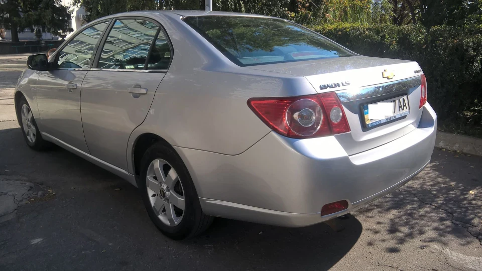 Chevrolet Epica 2.0 Number2 3