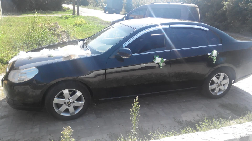 Chevrolet Epica чорна баржа 3