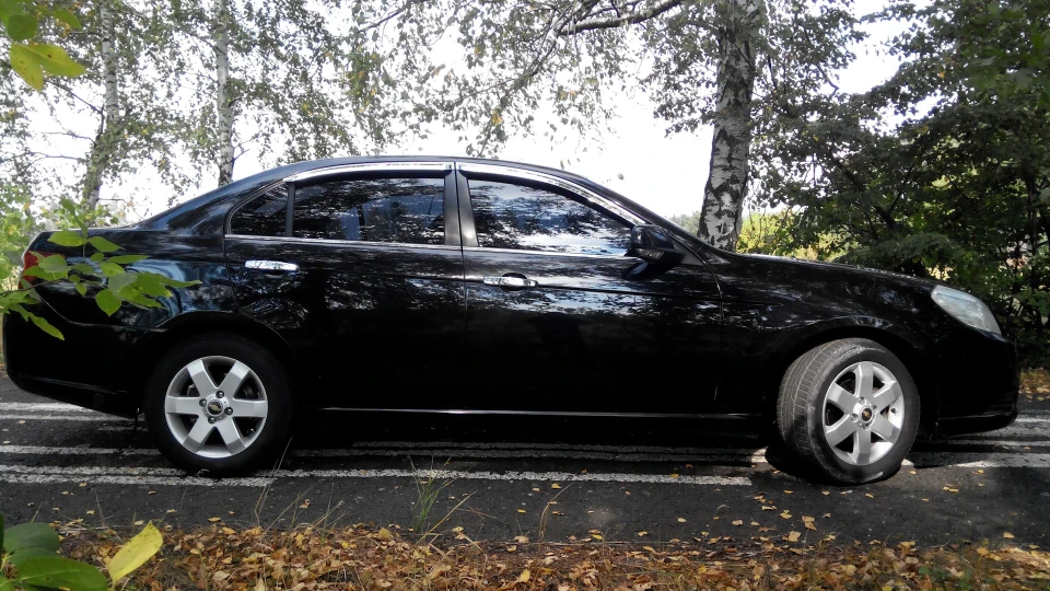 Chevrolet Epica чорна баржа 5