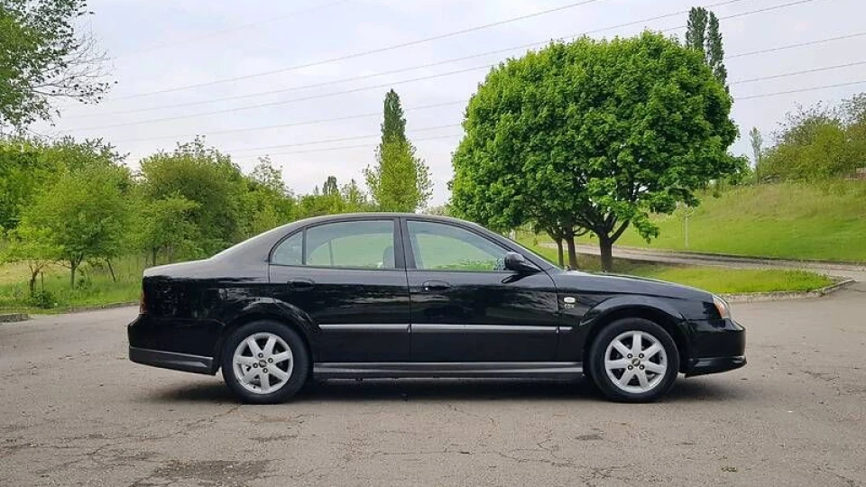 Chevrolet Evanda 5