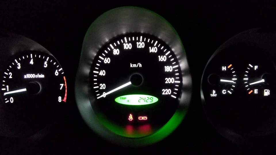 Chevrolet Evanda 2.0 MT 2