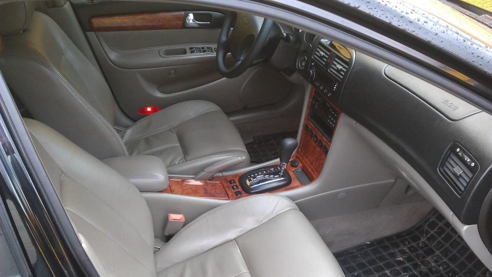 Chevrolet Evanda 2.5 a\t 3