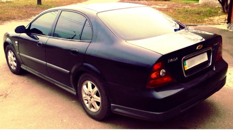 Chevrolet Evanda CDX 24V. 5