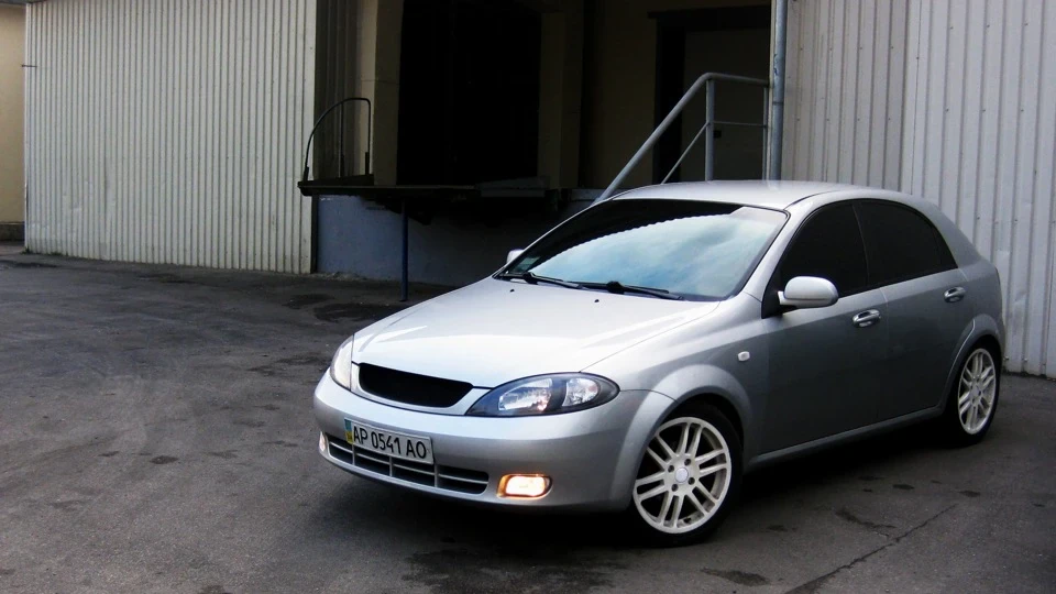 Chevrolet Lacetti 5D 4