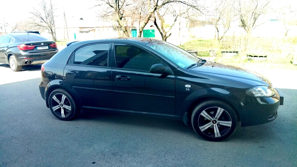 Chevrolet Lacetti 5D 4