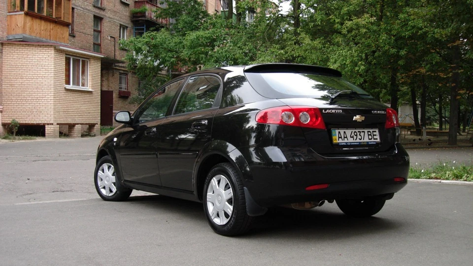 Chevrolet Lacetti 5D 1,6 мех. 2