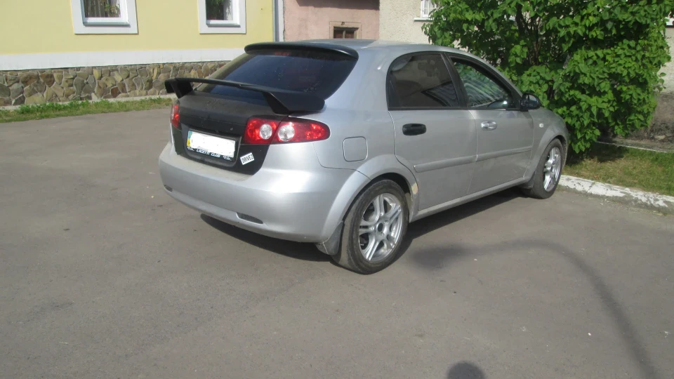 Chevrolet Lacetti 5D 1.6 2