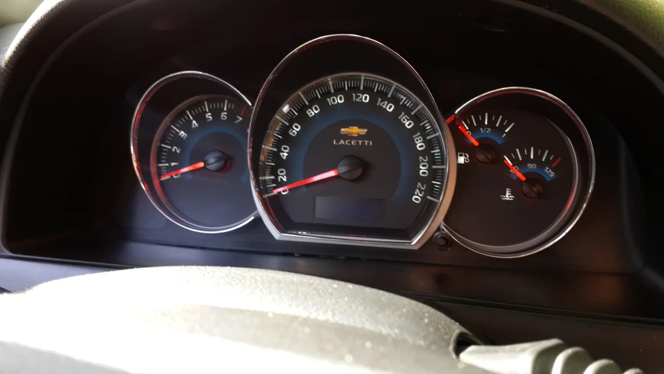 Chevrolet Lacetti 5D 1.8 CDX 3