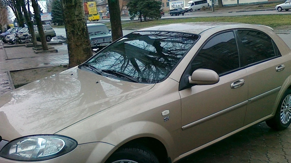 Chevrolet Lacetti 5D 1.8 МЕХ 2