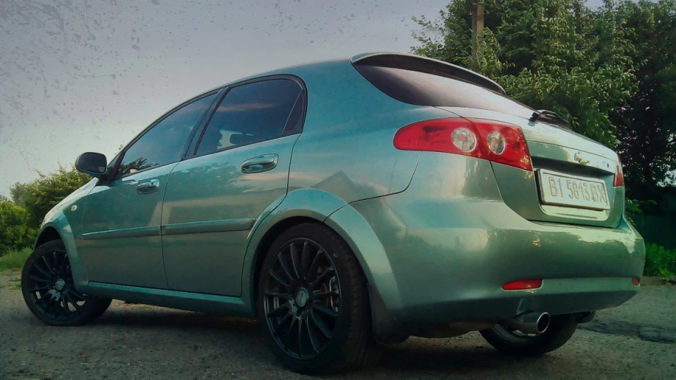 Chevrolet Lacetti 5D 1.8 - MINT GREEN... 4