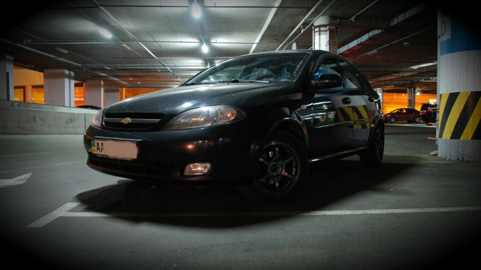 Chevrolet Lacetti 5D "BLACK HAWK2"