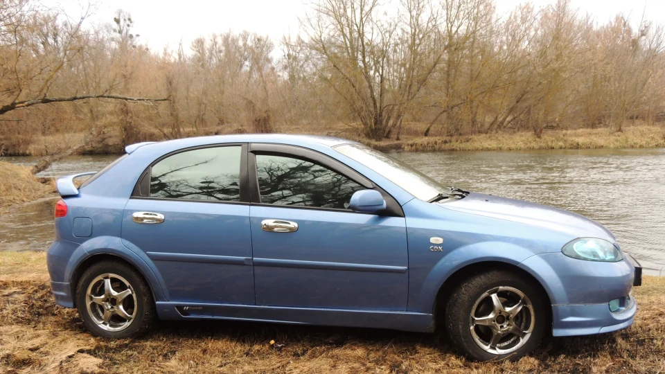 Chevrolet Lacetti 5D CDX 1.8 3