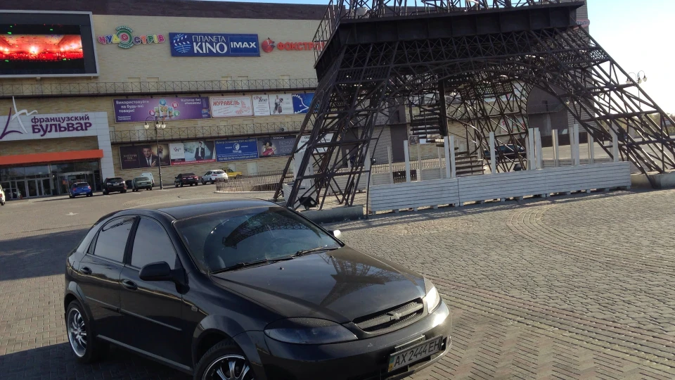 Chevrolet Lacetti 5D ЧЕРНИШ 2