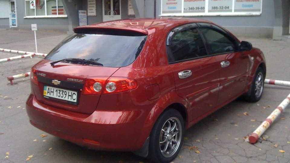 Chevrolet Lacetti 5D ГАРЯЧИЙ ХЕТЧ 2