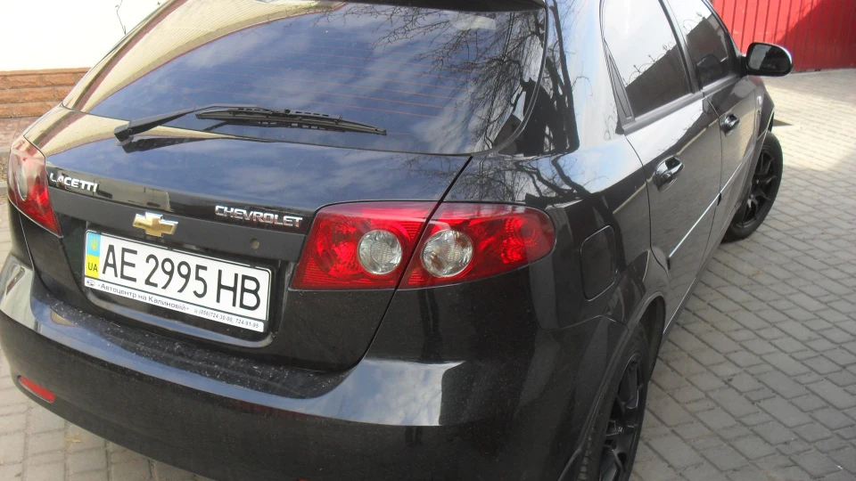 Chevrolet Lacetti 5D ЛАЧЕТТІ МТ 3