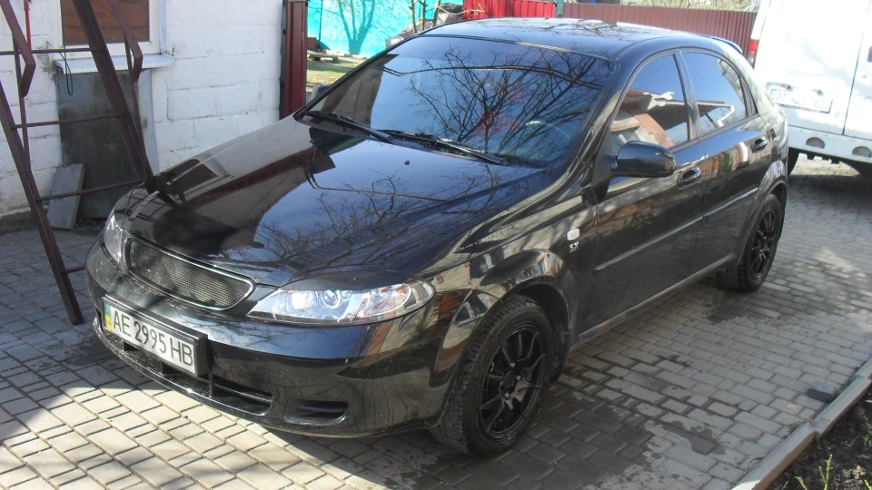 Chevrolet Lacetti 5D ЛАЧЕТТІ МТ 5