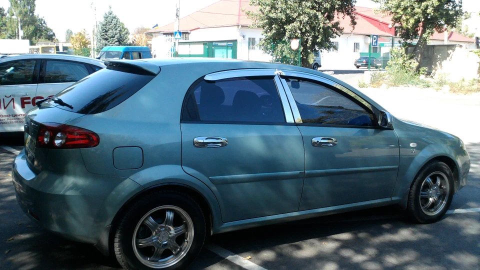 Chevrolet Lacetti 5D Mint Green