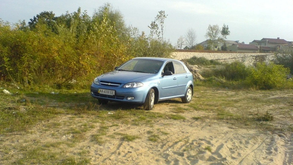 Chevrolet Lacetti 5D Перша