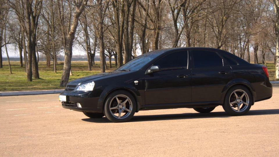Chevrolet Lacetti 5D R17 3