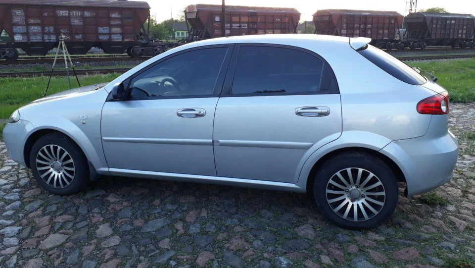 Chevrolet Lacetti 5D Silver Arrow 4