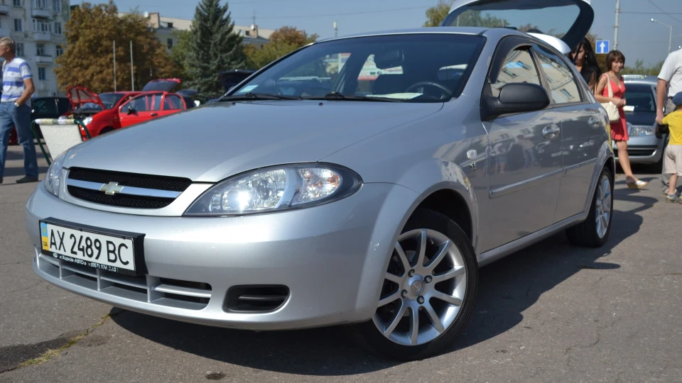 Chevrolet Lacetti 5D Silver SQ 4