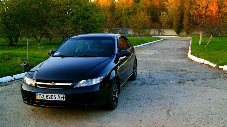 Chevrolet Lacetti 5D СимпотнаПЕРЛИНА 2
