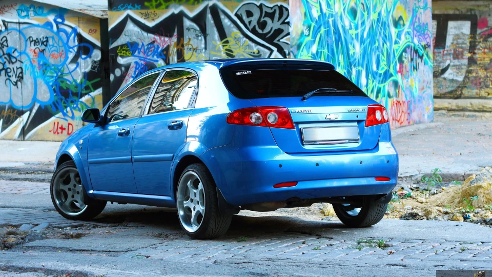 Chevrolet Lacetti 5D Slow X 3
