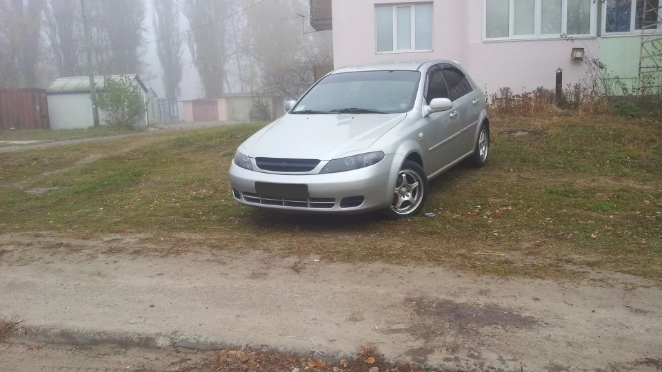 Chevrolet Lacetti 5D ХАЧИК