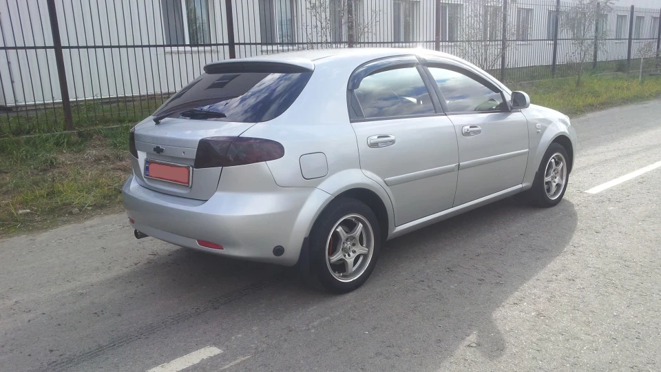 Chevrolet Lacetti 5D ХАЧИК 2