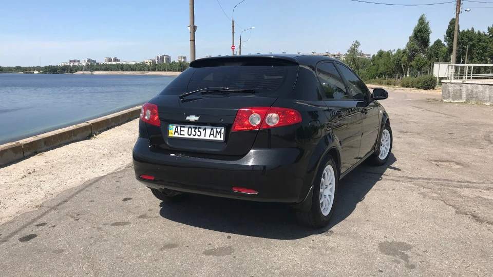 Chevrolet Lacetti 5D Хетчбек на Slik-ax 4