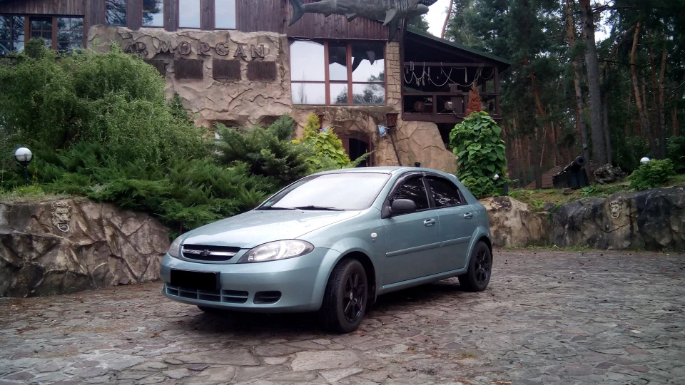 Chevrolet Lacetti 5D Zelenь 4