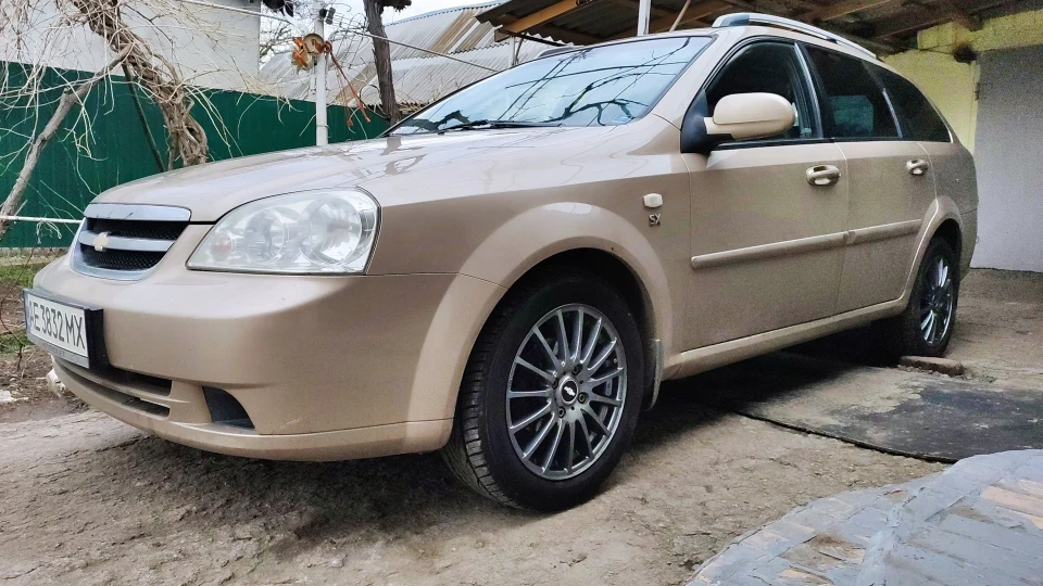 Chevrolet Lacetti SW 3