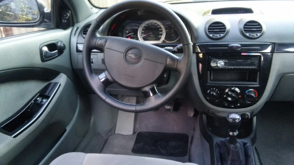 Chevrolet Lacetti SW 1.8 сарай 3