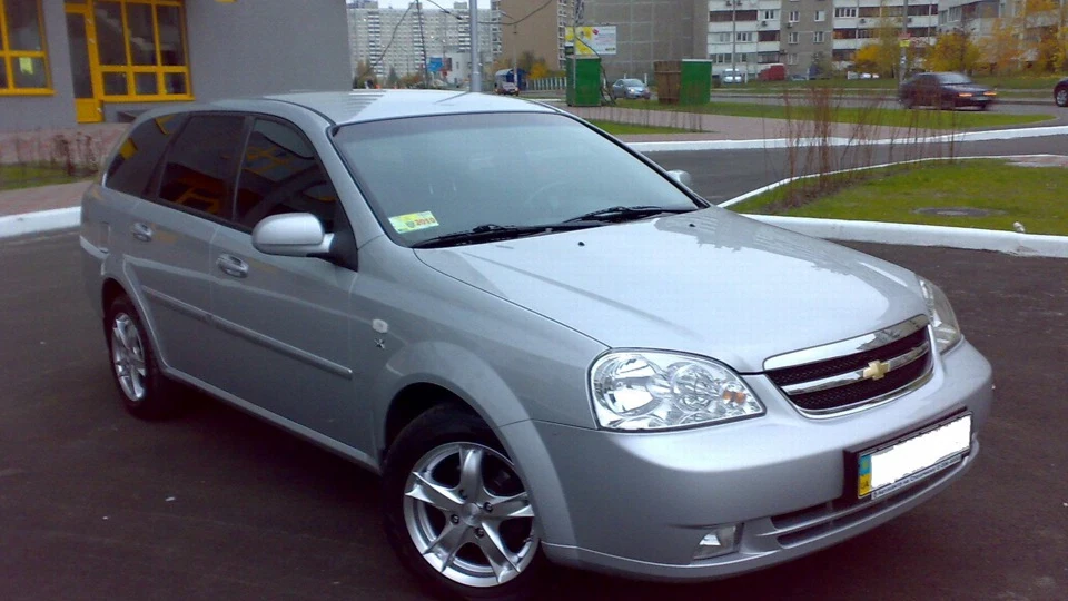 Chevrolet Lacetti SW 1.8 Вагоновожата -) 3