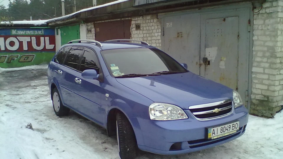 Chevrolet Lacetti SW (благородний синій) 5