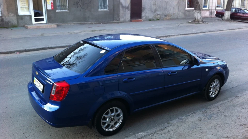 Chevrolet Lacetti SW Blue Pearl 2