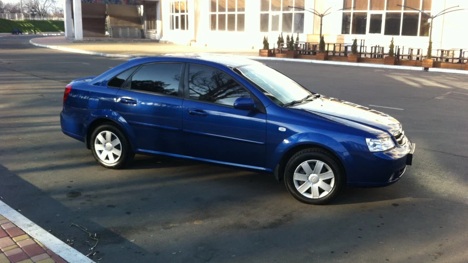 Chevrolet Lacetti SW Blue Pearl 5