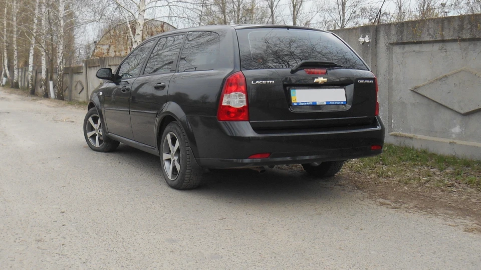 Chevrolet Lacetti SW IOLANTA 3