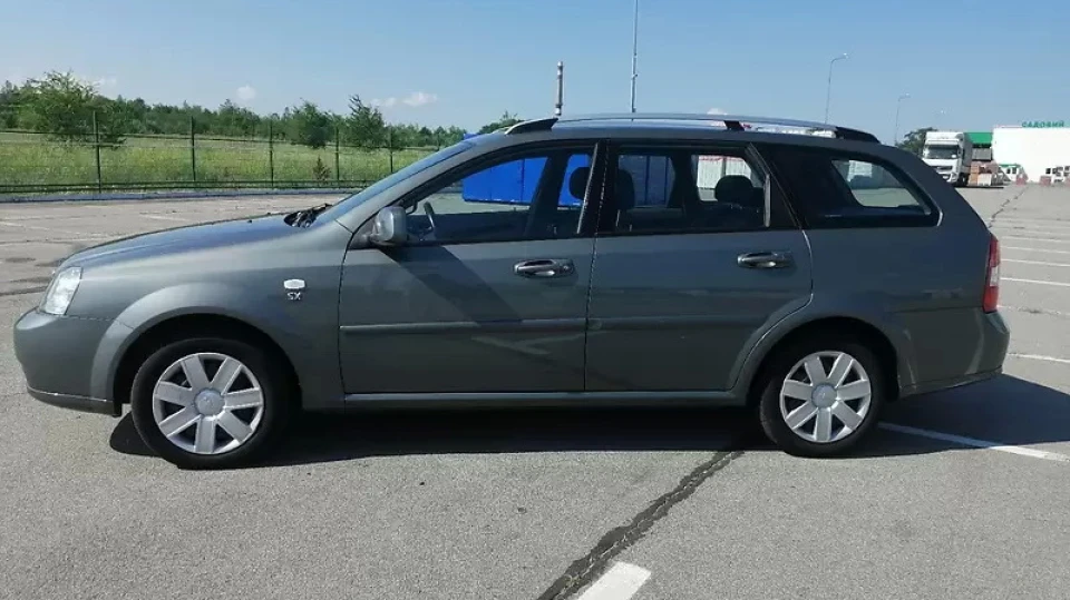 Chevrolet Lacetti SW Nubira SX 3