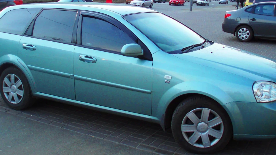 Chevrolet Lacetti SW сімейний вагон