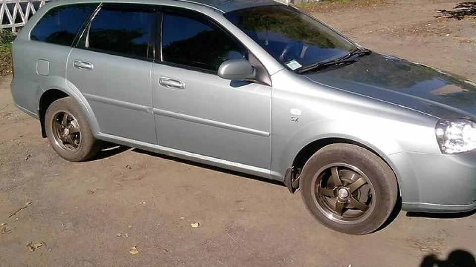 Chevrolet Lacetti SW сіро-зелений металік 2