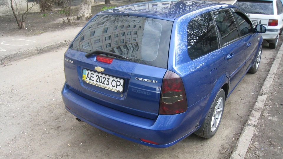 Chevrolet Lacetti SW синій бандит1.8SX 3