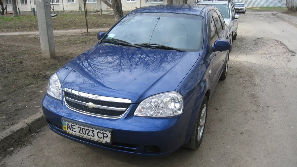 Chevrolet Lacetti SW синій бандит1.8SX 4