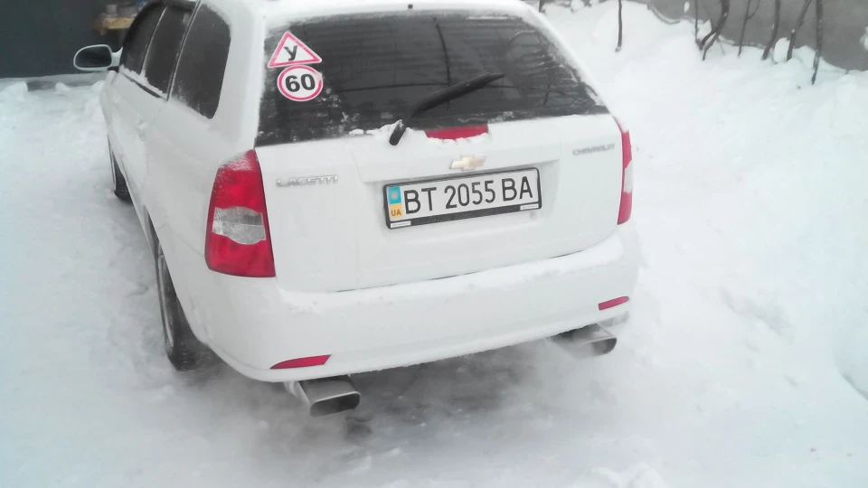 Chevrolet Lacetti SW white fury 3