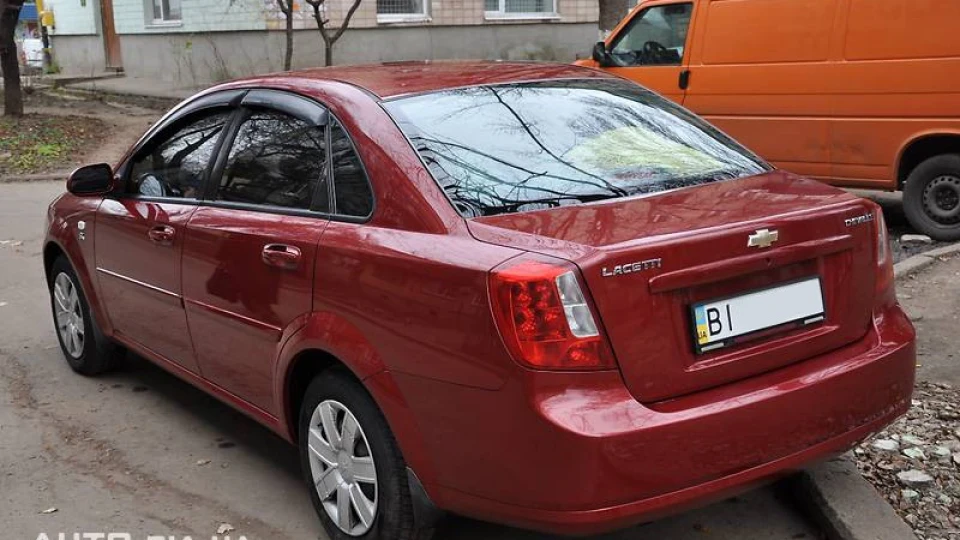 Chevrolet Lacetti 3