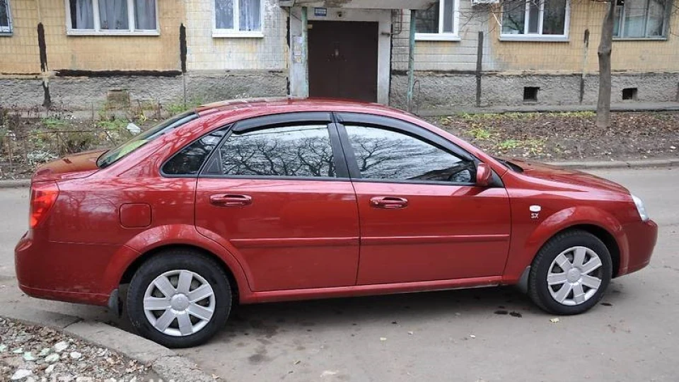 Chevrolet Lacetti 5