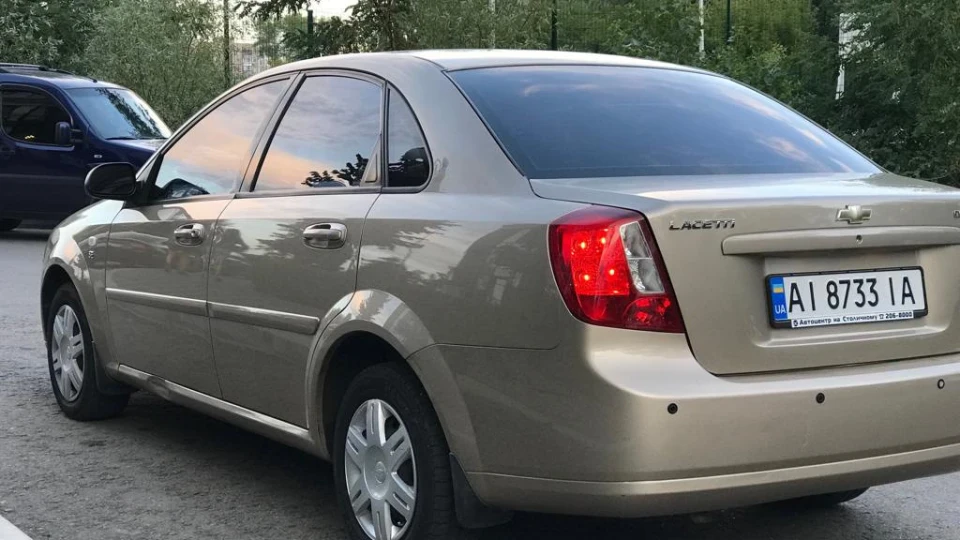Chevrolet Lacetti 3